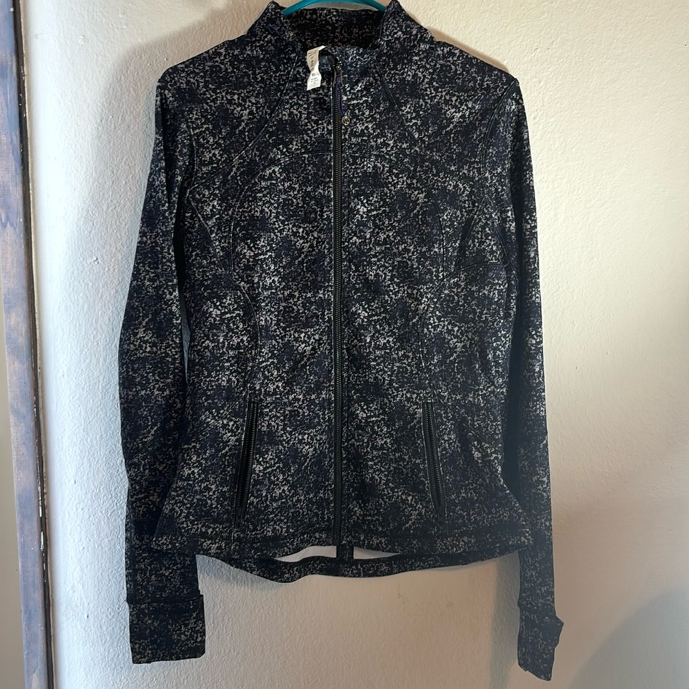 Lululemon jacket define